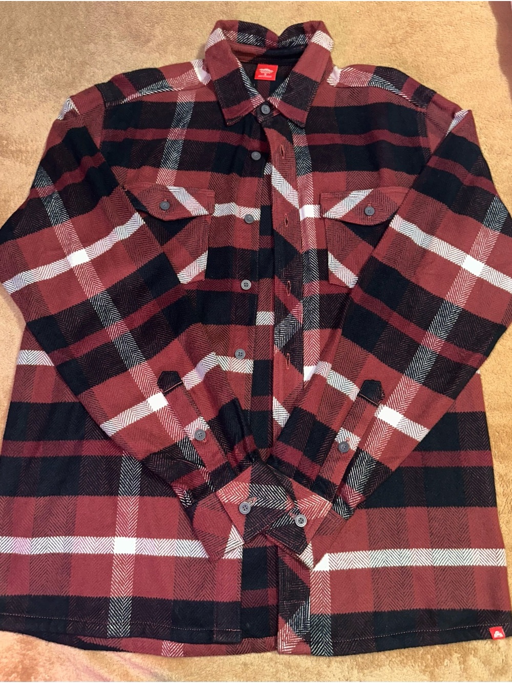 EMS Men’s Long-Sleeve Plaid Button Down Shirt